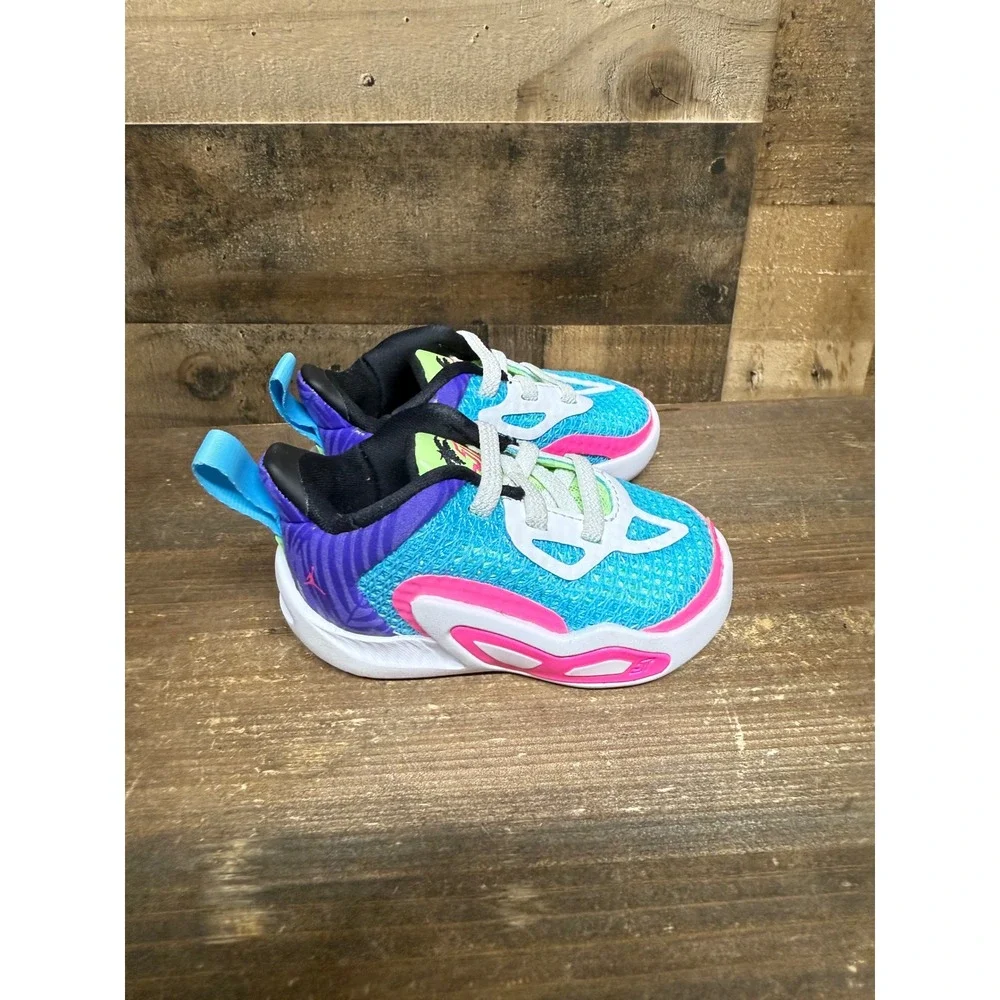 Jordan Tatum 1 TD Wave Runner Basketball Shoes Toddler Size 4C‎ Blue Purple Pink